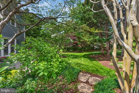 $1,699,900 | 6354 Chowning Place, McLean, VA 22101