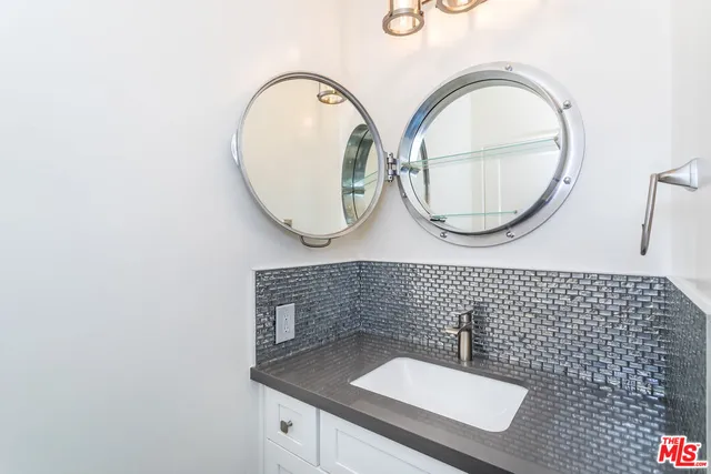 $9,500 | 1541 Selma Drive, Los Angeles, CA 90046