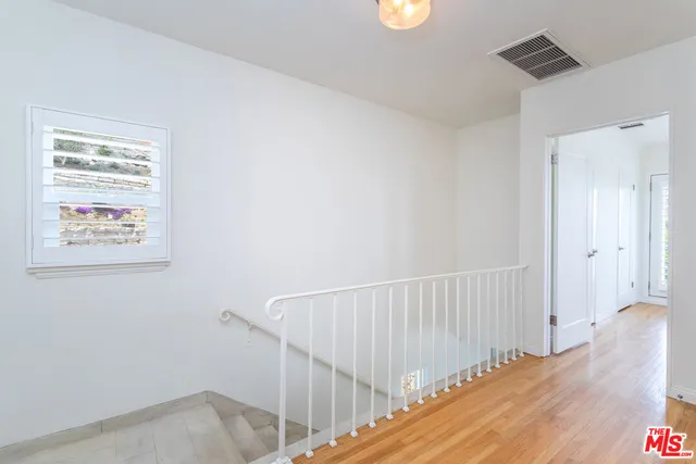 $9,500 | 1541 Selma Drive, Los Angeles, CA 90046