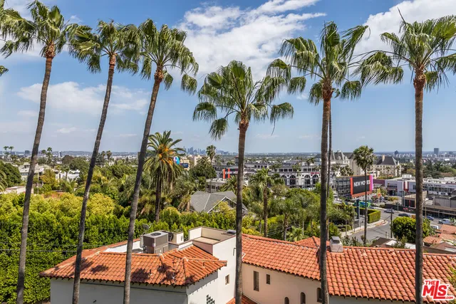 $9,500 | 1541 Selma Drive, Los Angeles, CA 90046