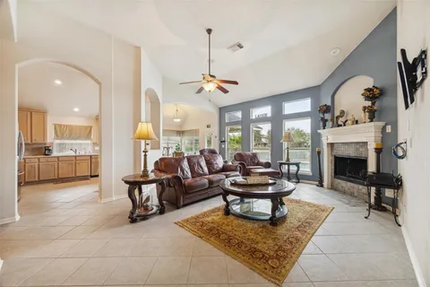 $412,000 | 5826 Horseshoe Falls, Missouri City, TX 77459