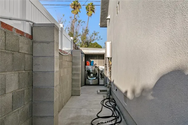 $1,075,000 | 8436 Amboy Avenue, Sun Valley, CA 91352