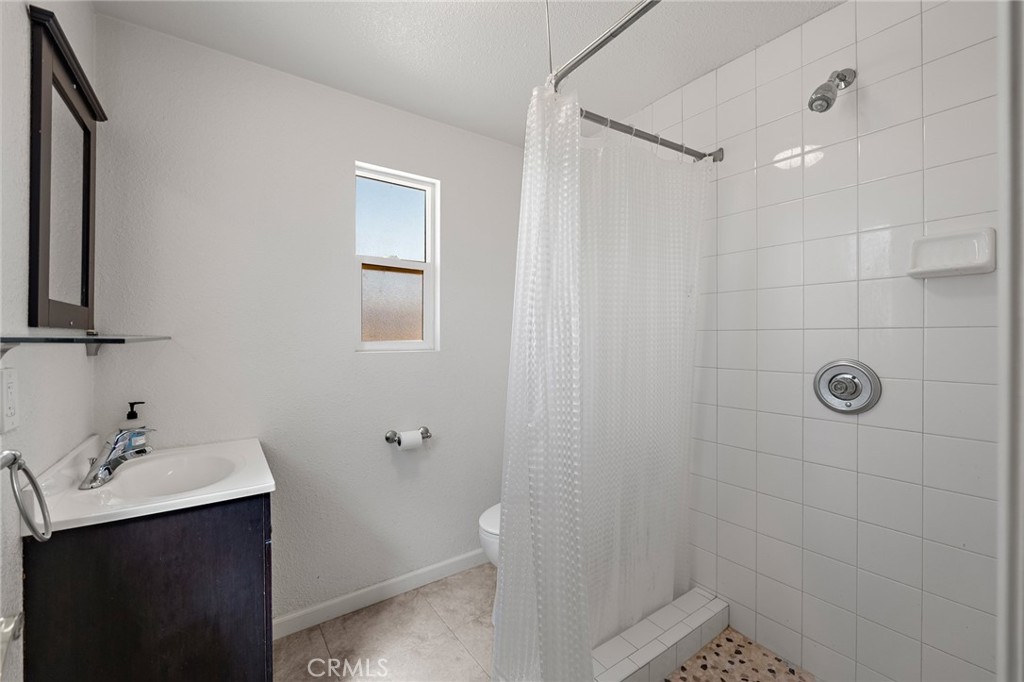 61375 Latham Trail Joshua Tree, CA 92252 - Photo 21 of 32 Guest House