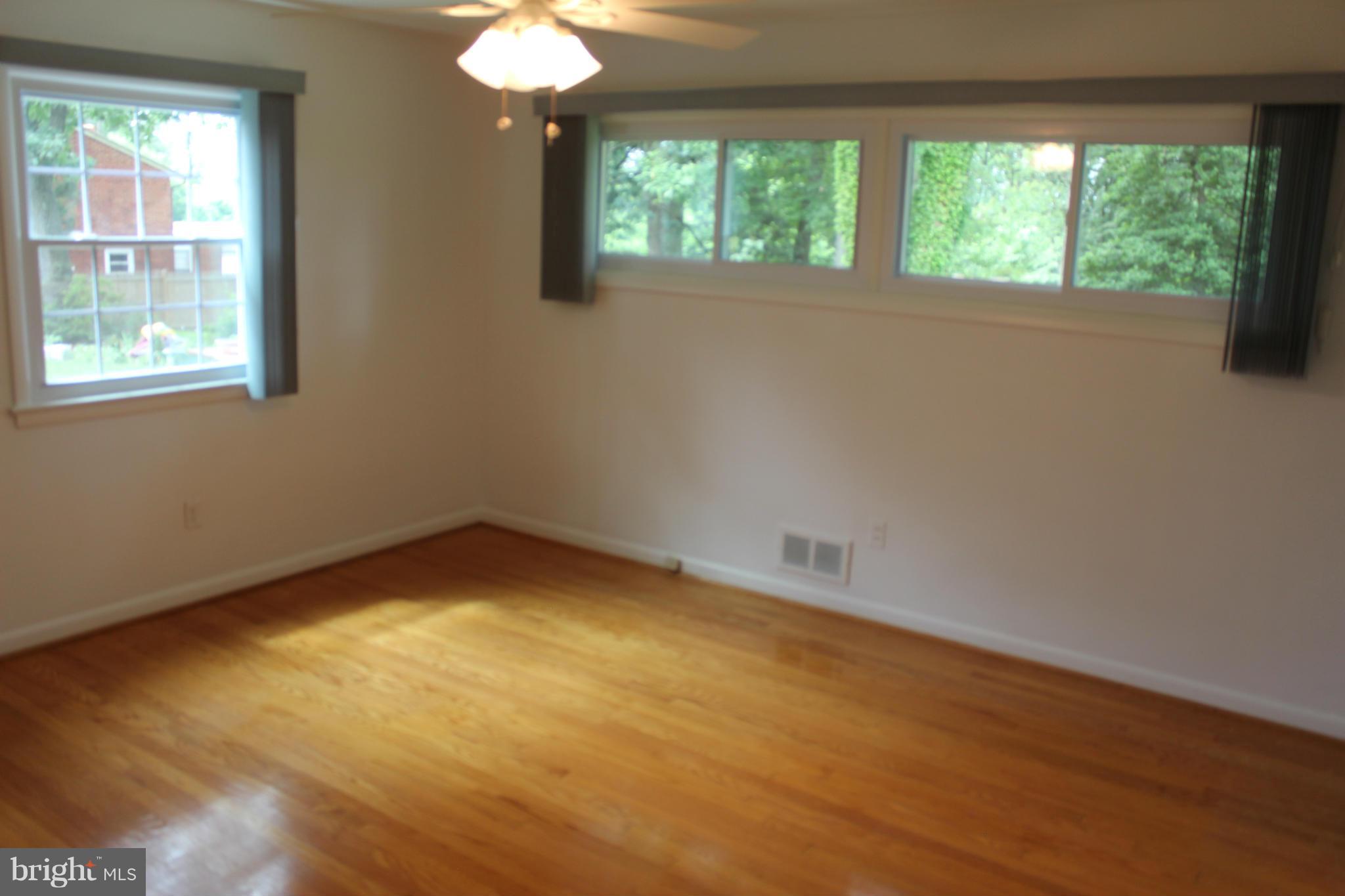 10122 Riggs Road Adelphi, MD 20783 - Photo 18 of 27 Bedroom