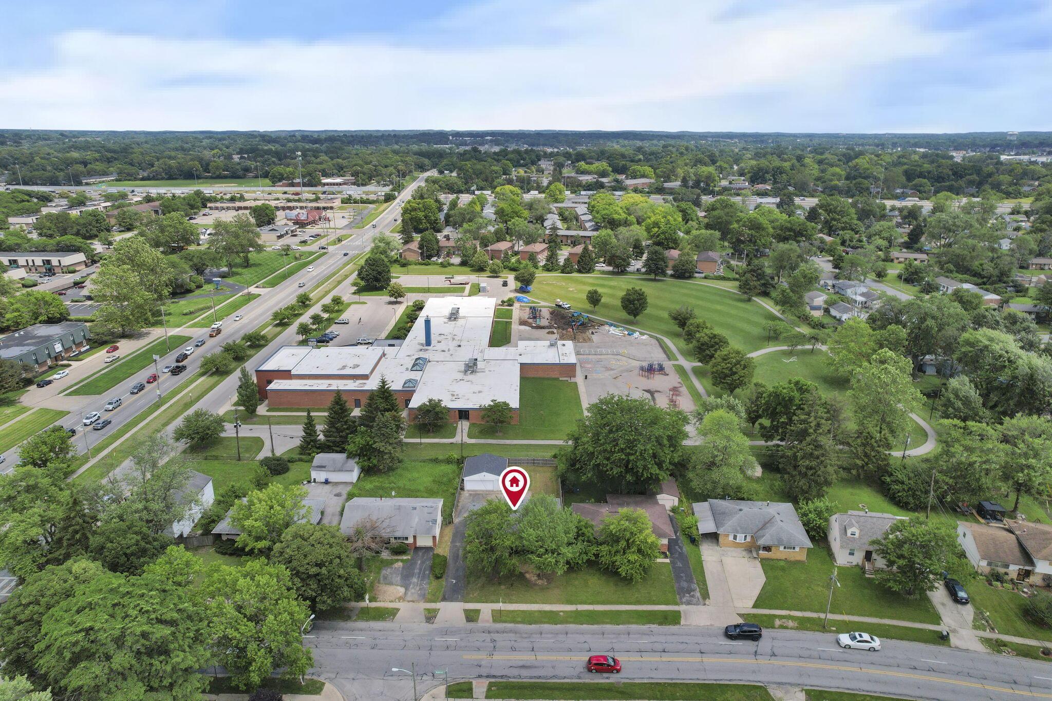1698 Woodcrest Road Columbus, OH 43232 - Photo 51 of 51 57-web-or-mls-DJI_0859 - Copy
