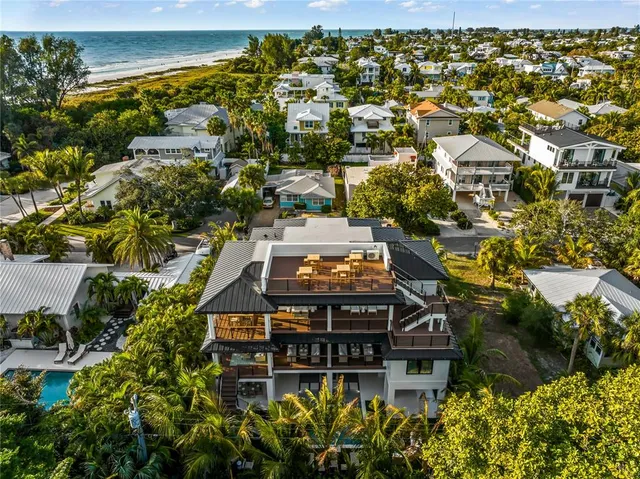 $7,500,000 | 107 Maple Avenue, Anna Maria, FL 34216