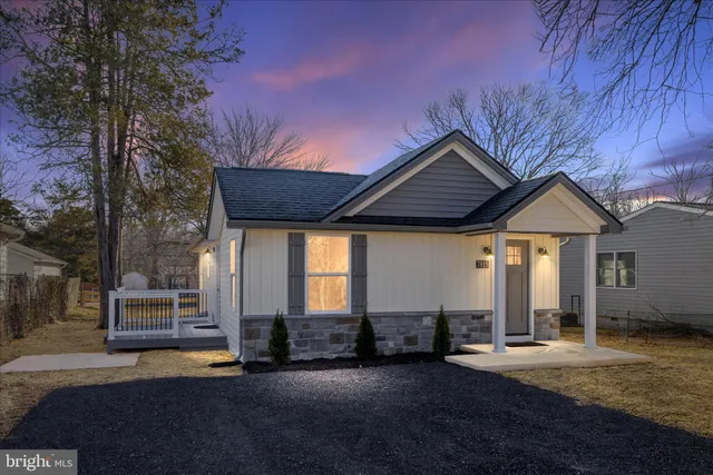 $429,999 | 7815 E Road, Pasadena, MD 21122