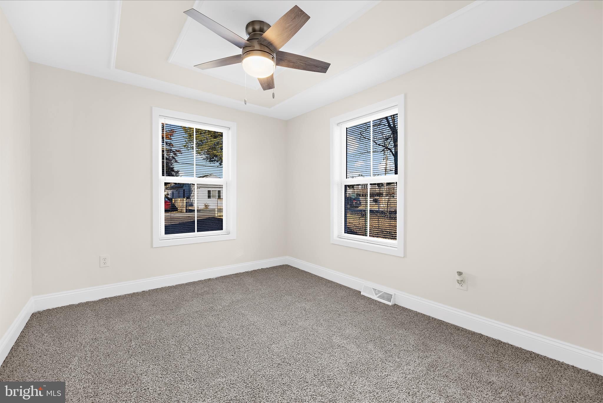 7815 E Road Pasadena, MD 21122 - Photo 18 of 40