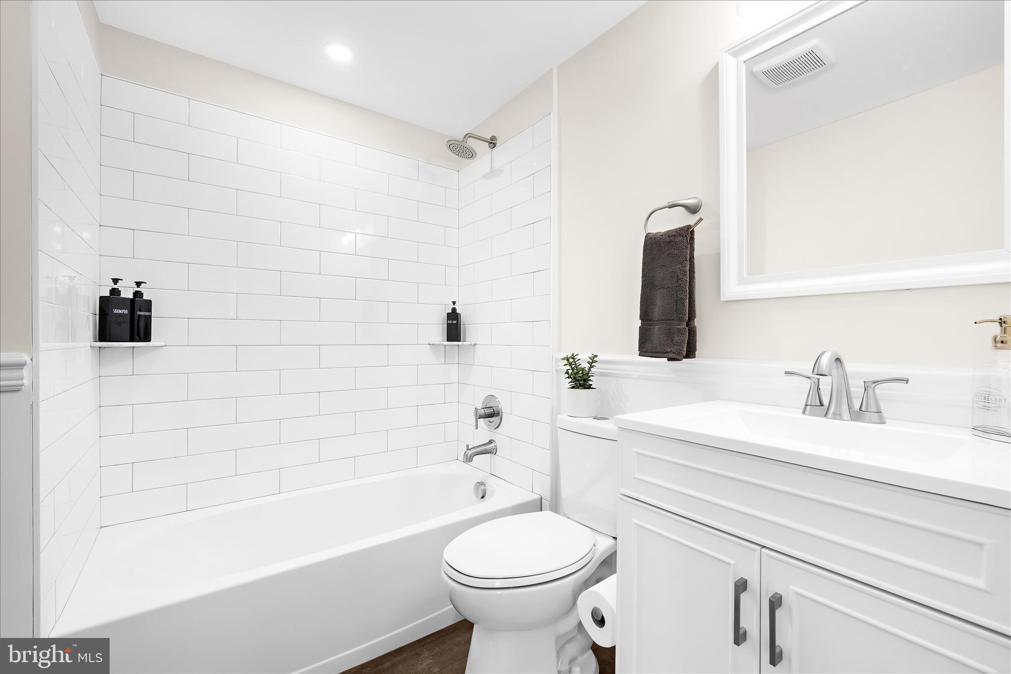 7815 E Road Pasadena, MD 21122 - Photo 21 of 40