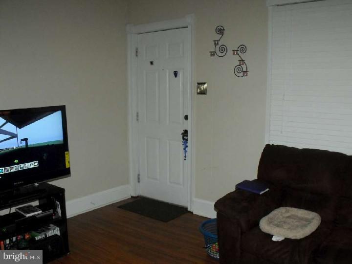 218 Filmore Street Riverside, NJ 08075 - Photo 3 of 18