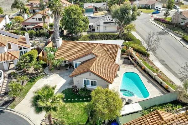 $875,000 | 1035 Bridle Path Way, Oceanside, CA 92057