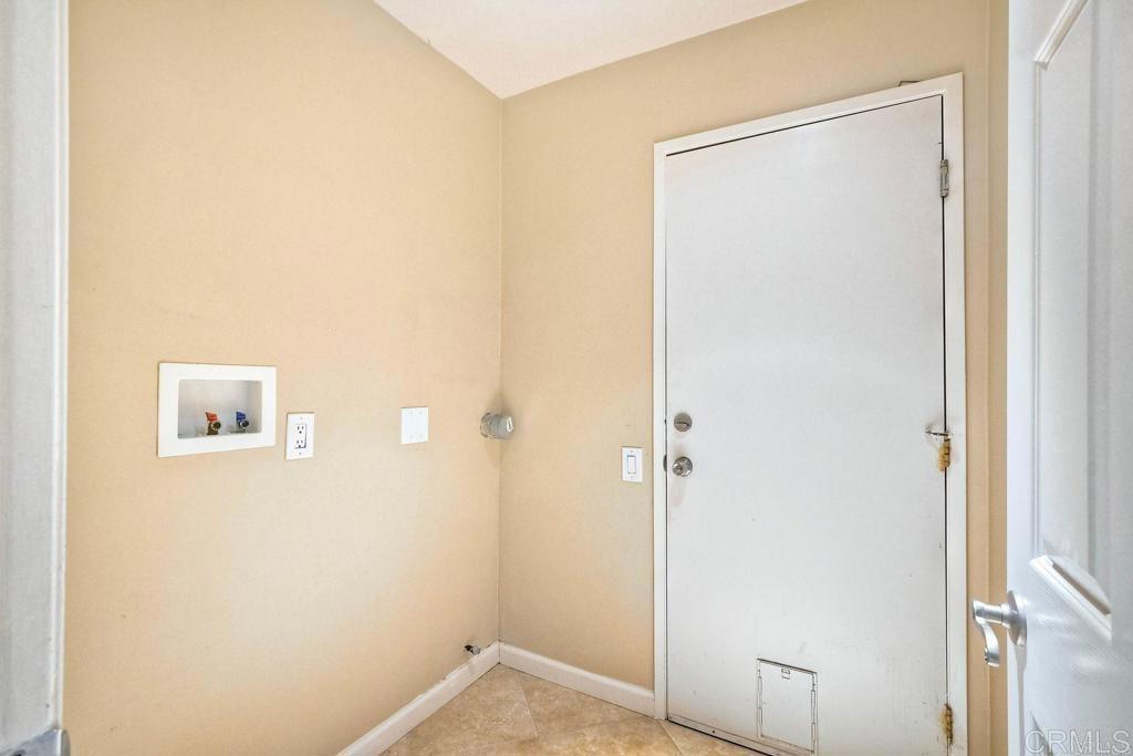 1035 Bridle Path Way Oceanside, CA 92057 - Photo 20 of 36