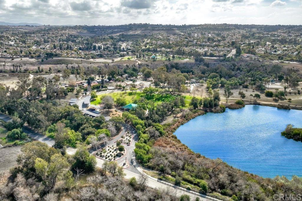 1035 Bridle Path Way Oceanside, CA 92057 - Photo 32 of 36