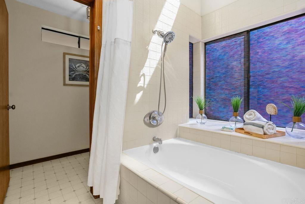 801 Kalpati Circle, Unit B Carlsbad, CA 92008 - Photo 15 of 35