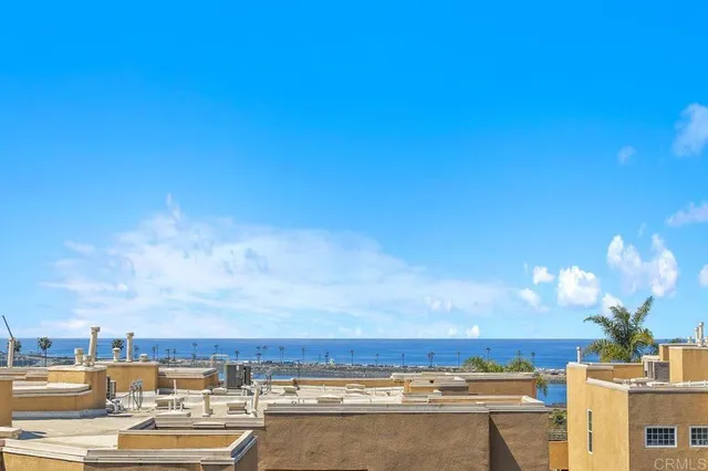 $875,000 | 801 Kalpati Circle, Unit B, Carlsbad, CA 92008