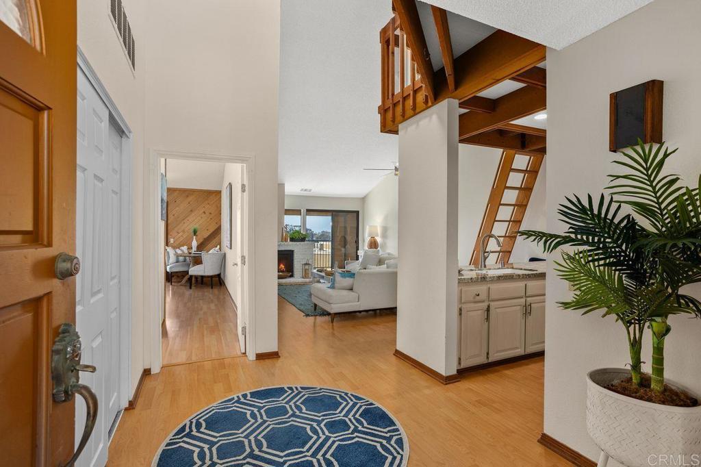 801 Kalpati Circle, Unit B Carlsbad, CA 92008 - Photo 3 of 35