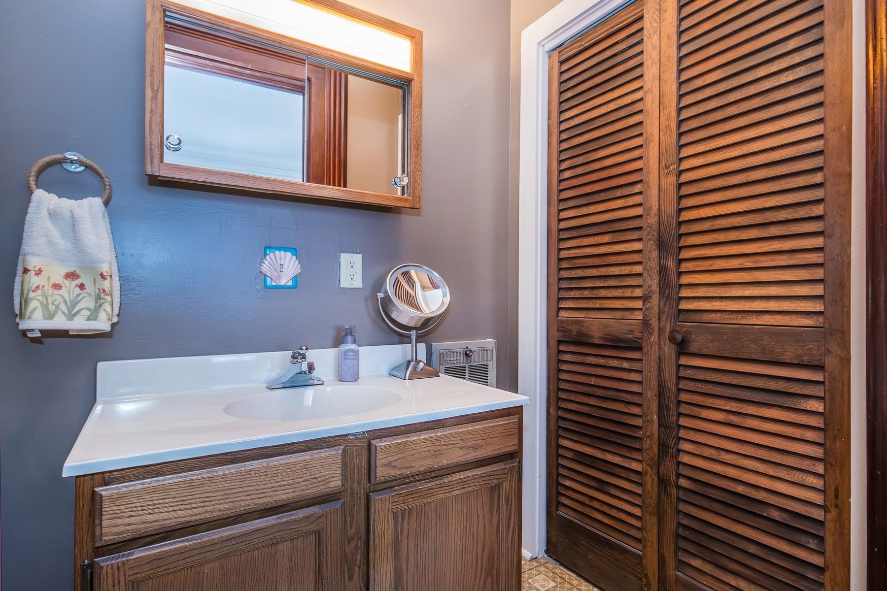 79 Pine Street, Unit K4 Rutland, VT 05701 - Photo 17 of 18