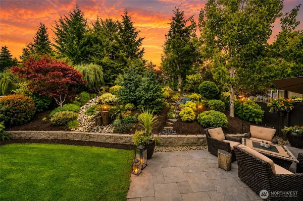 $1,149,950 | 27416 243rd Place Southeast, Maple Valley, WA 98038