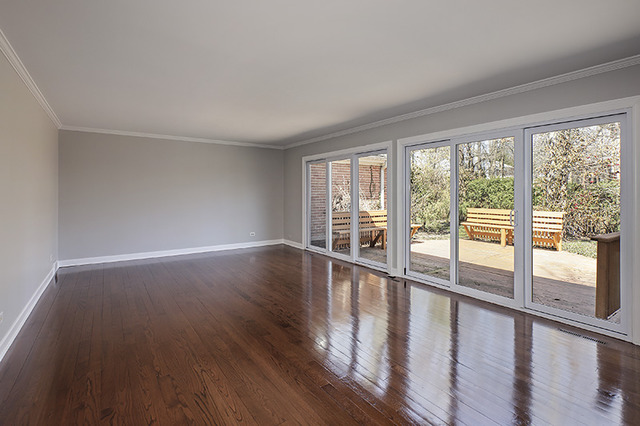 1137 Tower Road Winnetka, IL 60093 - Photo 3 of 7