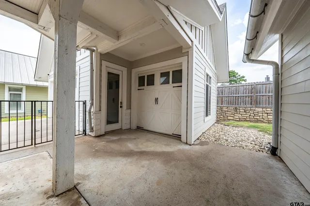 a view of front door and porch