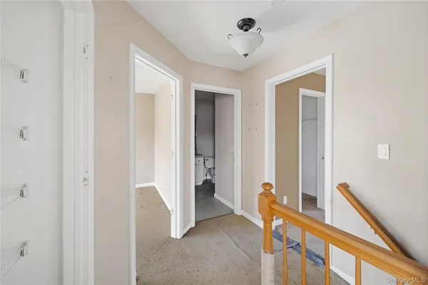 $399,900 | 42 Autumn Drive, Poughkeepsie, NY 12603