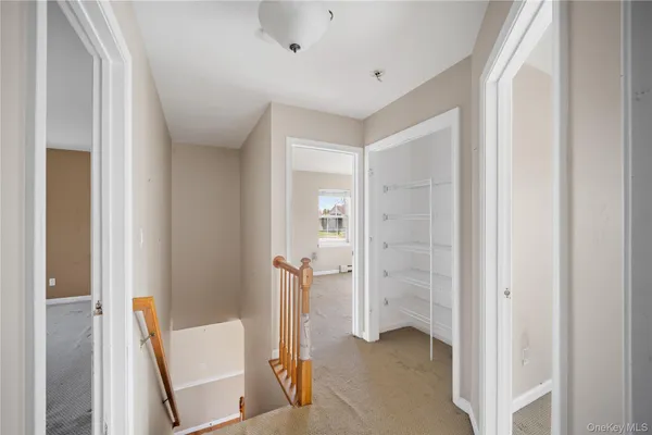 $399,900 | 42 Autumn Drive, Poughkeepsie, NY 12603