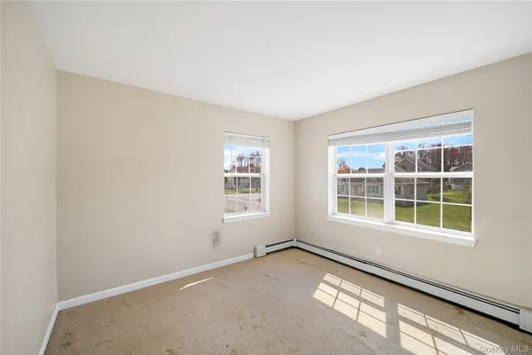 $399,900 | 42 Autumn Drive, Poughkeepsie, NY 12603