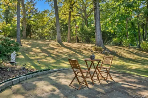 a view of an outdoor space with patio