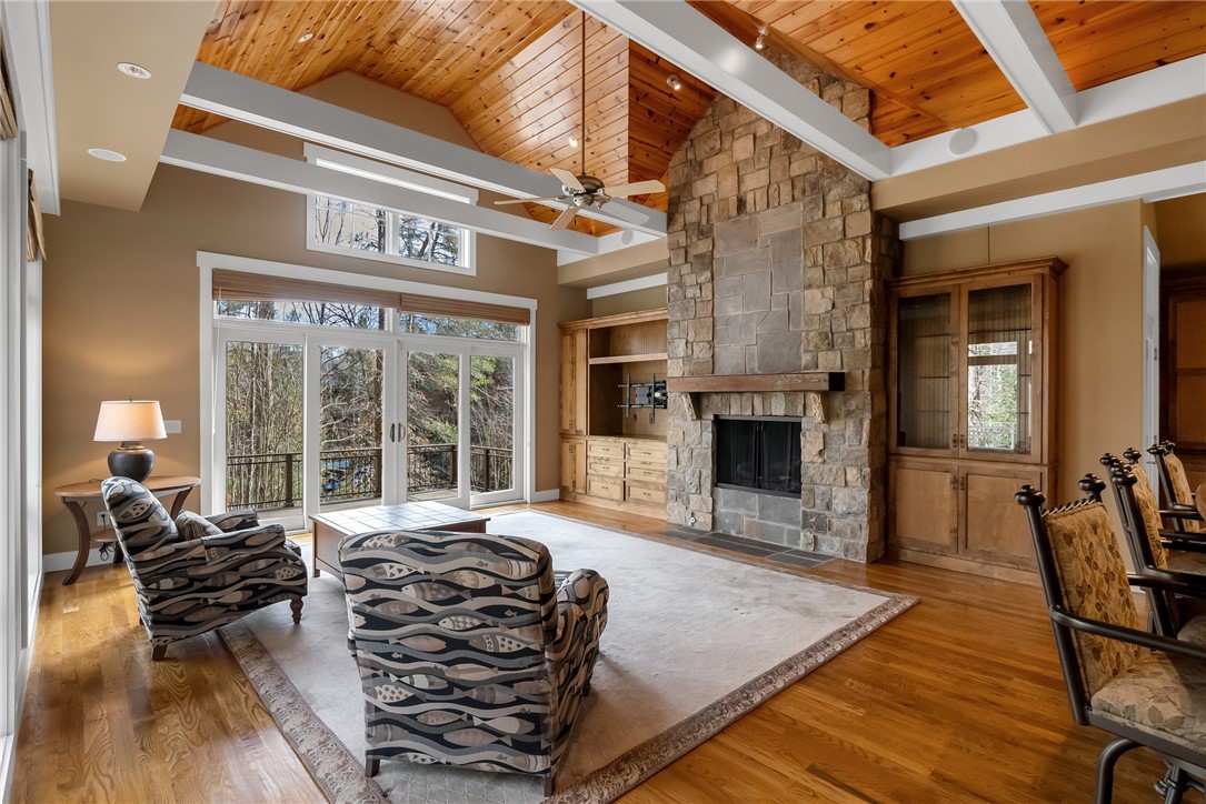 1903 Cleo Chapman Highway Sunset, SC 29685 - Photo 6 of 39