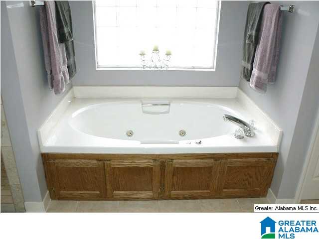 140 Silverleaf Drive Pelham, AL 35124 - Photo 14 of 32