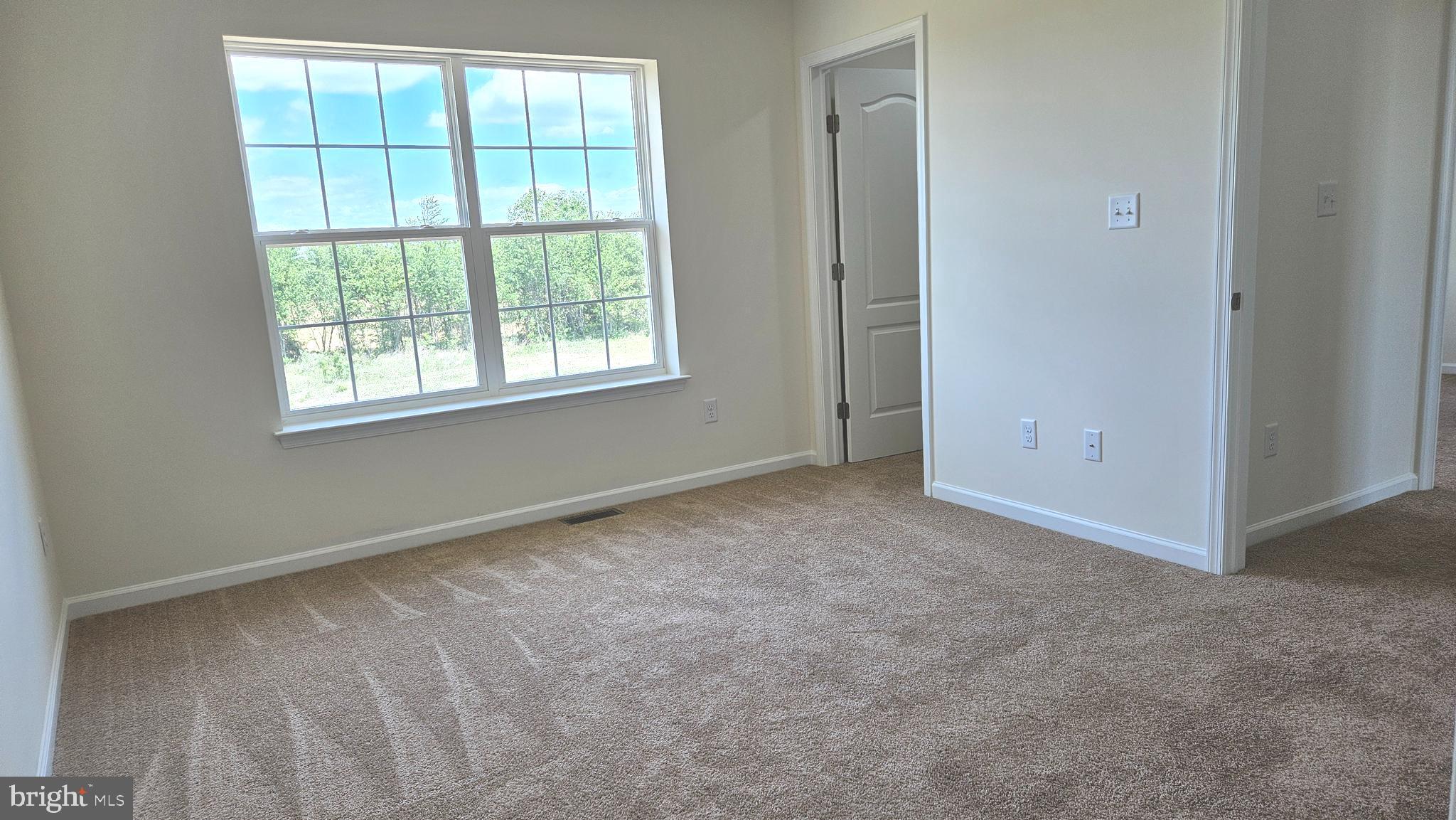 240 Doylestown Road Smyrna, DE 19977 - Photo 17 of 37 Owner's Suite