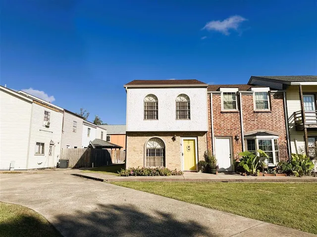 $95,500 | 475 North Perkins Ferry Road North, Unit 64, Lake Charles, LA 70611