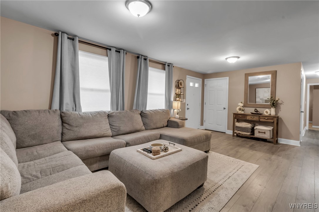 8201 Greiner Road Clarence, NY 14221 - Photo 11 of 32