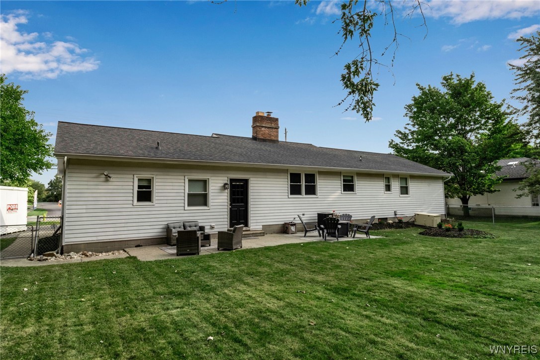 8201 Greiner Road Clarence, NY 14221 - Photo 6 of 32