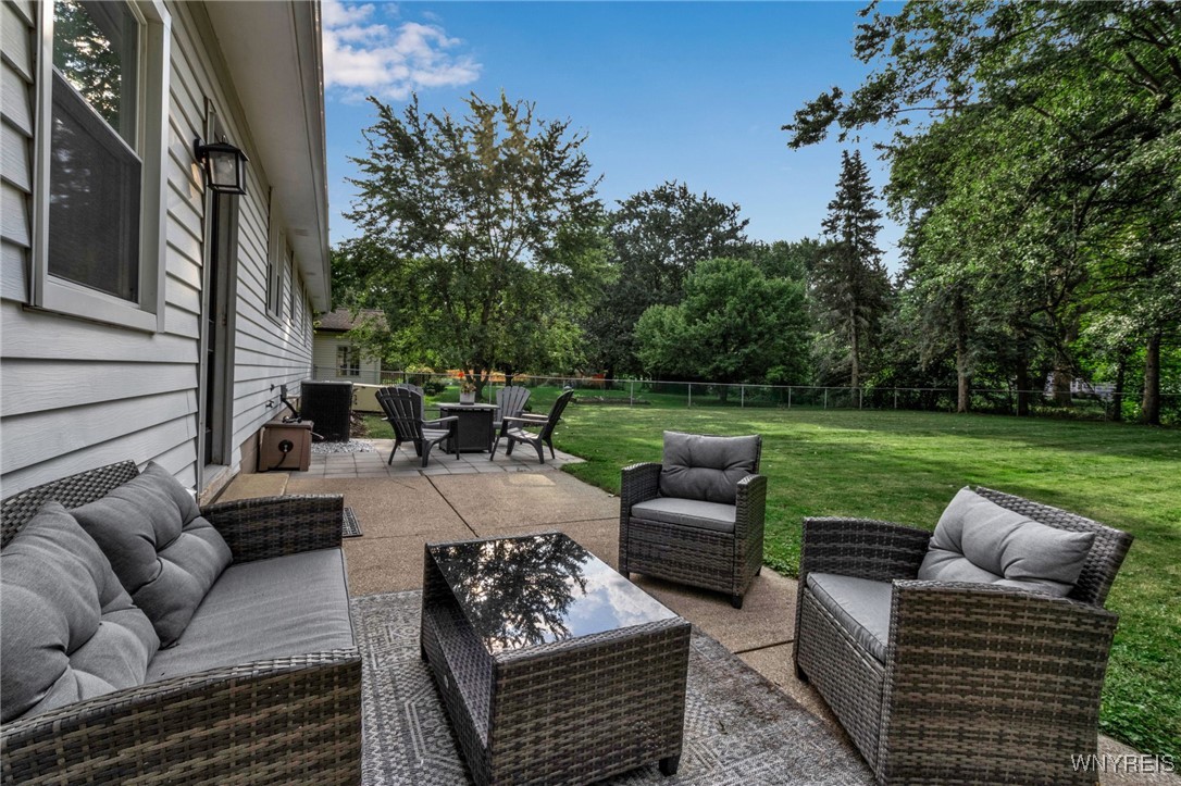 8201 Greiner Road Clarence, NY 14221 - Photo 7 of 32