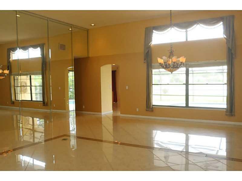 22380 Ensenada Way Boca Raton, FL 33433 - Photo 4 of 26 Dining Room