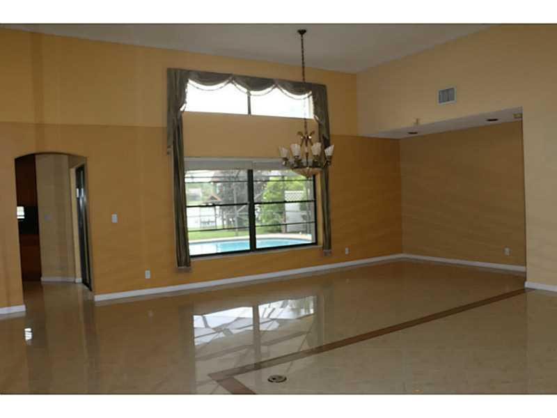 22380 Ensenada Way Boca Raton, FL 33433 - Photo 5 of 26 Dining Room