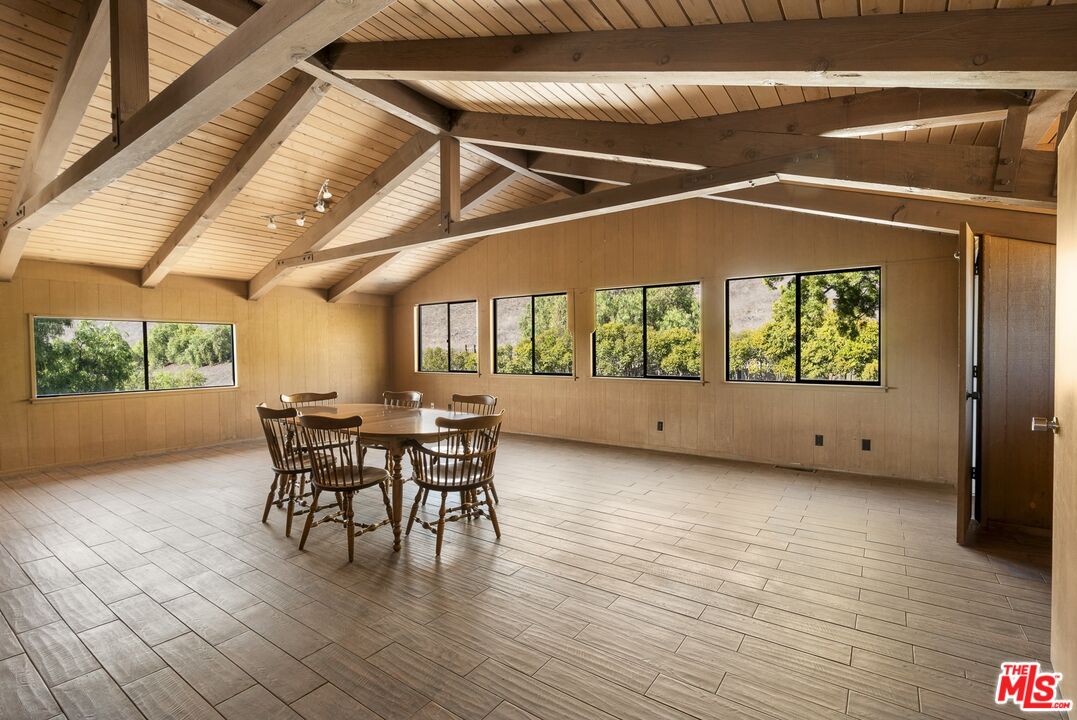 1959 Rambling Oaks Road Santa Ynez, CA 93460 - Photo 20 of 42 Gallery Image 20