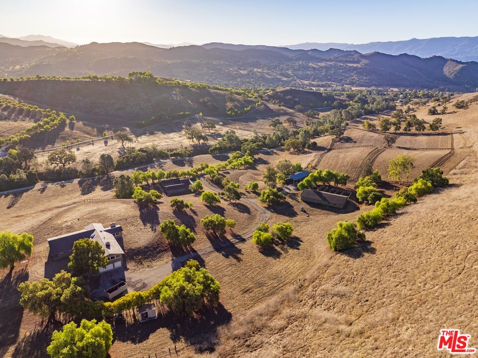 1959 Rambling Oaks Road Santa Ynez, CA 93460 - Photo 27 of 42 Gallery Image 27