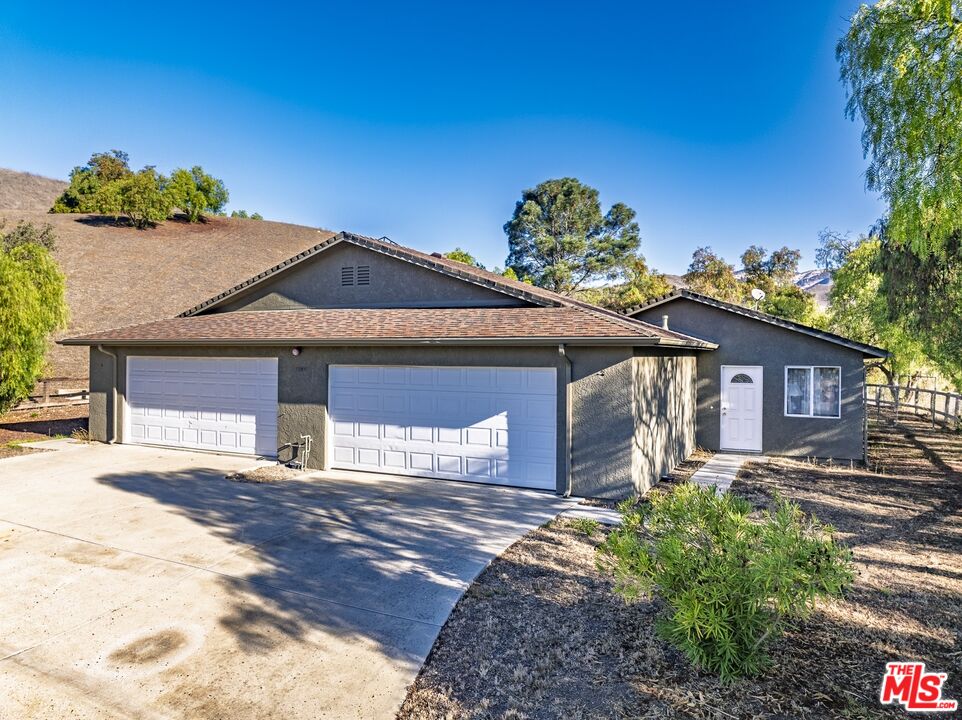 1959 Rambling Oaks Road Santa Ynez, CA 93460 - Photo 30 of 42 Gallery Image 30