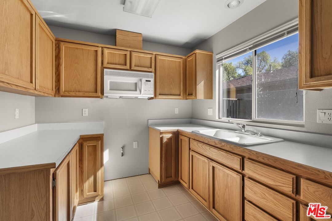 1959 Rambling Oaks Road Santa Ynez, CA 93460 - Photo 34 of 42 Gallery Image 34