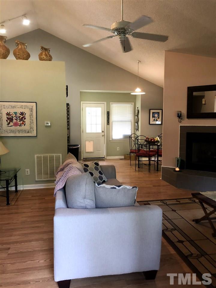 8017 Rogers Road Chapel Hill, NC 27516 - Photo 5 of 30
