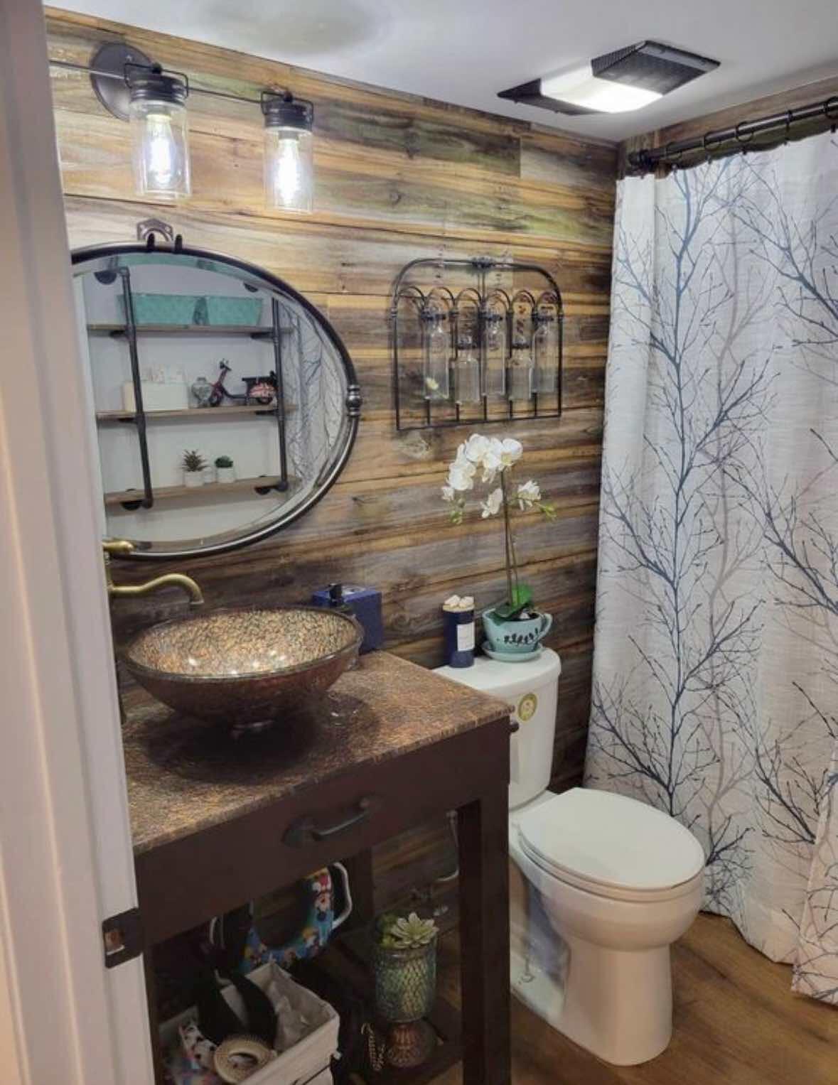 8282 Boca Rio Drive Boca Raton, FL 33433 - Photo 11 of 29 a bathroom with a toilet and a sink