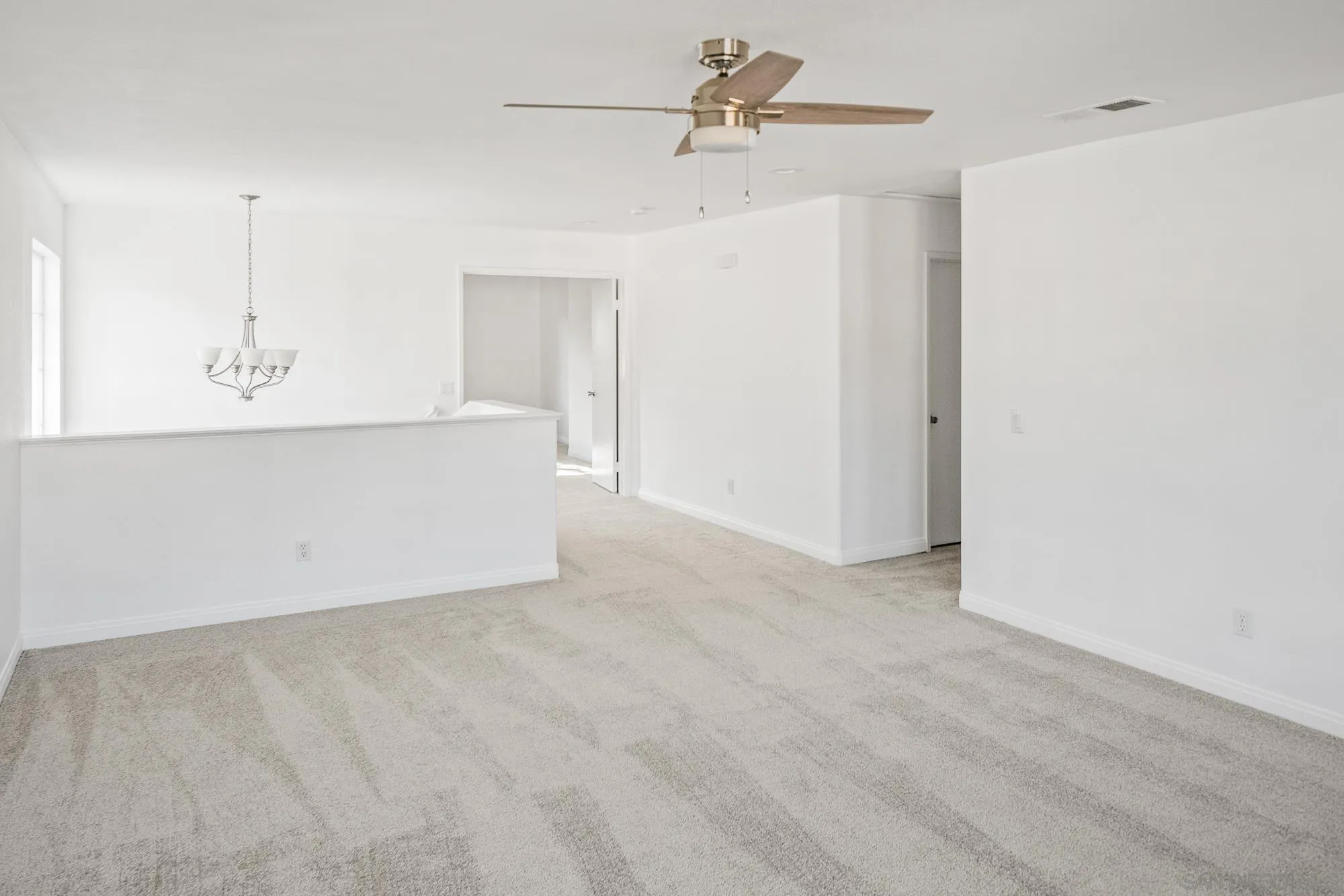 346 Spring Canyon Way Oceanside, CA 92057 - Photo 18 of 48 Gallery Image 18