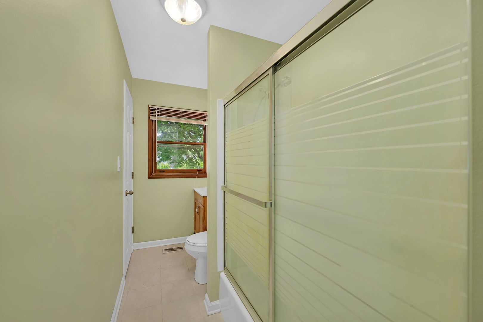 402 Kenyon Avenue Romeoville, IL 60446 - Photo 19 of 26 Gallery Image 19