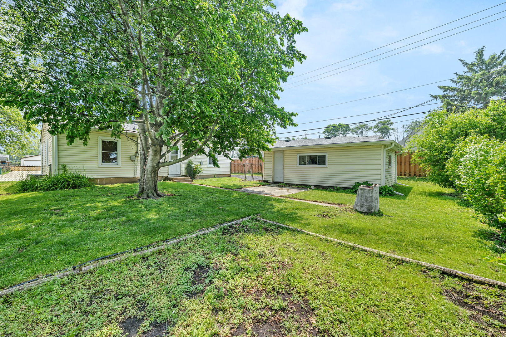 402 Kenyon Avenue Romeoville, IL 60446 - Photo 22 of 26 Gallery Image 22