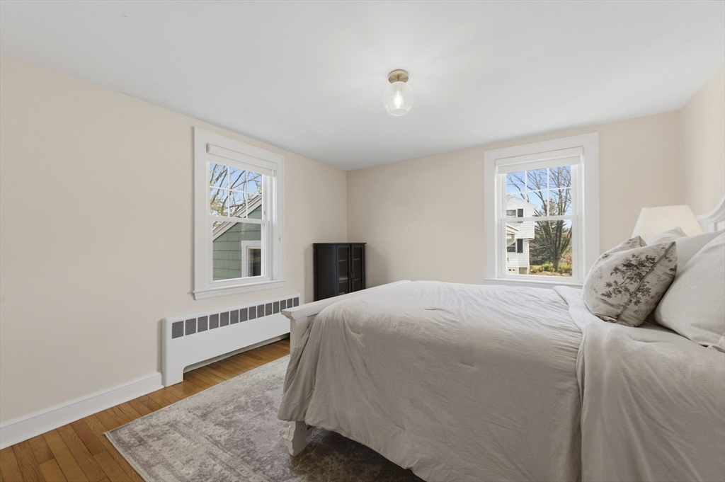 25 Wakefield Street Reading, MA 01867 - Photo 19 of 40