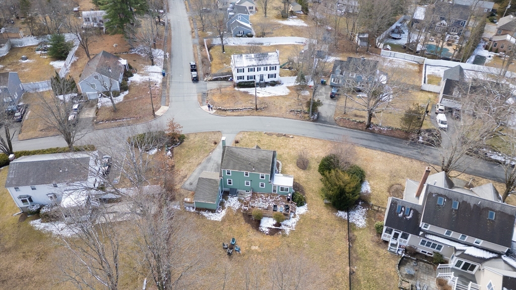 25 Wakefield Street Reading, MA 01867 - Photo 32 of 40