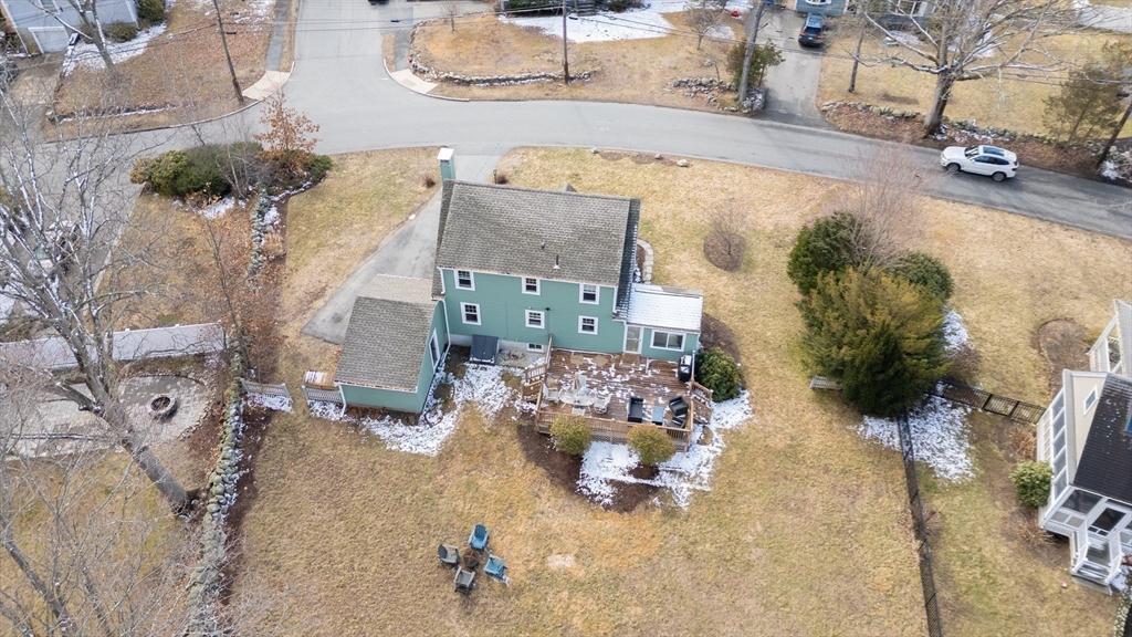 25 Wakefield Street Reading, MA 01867 - Photo 34 of 40