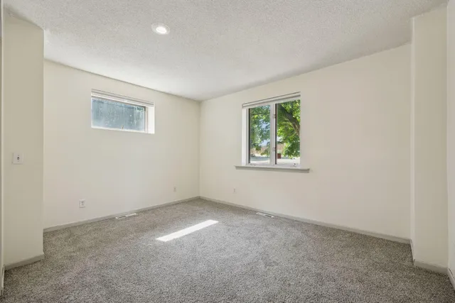 $749,900 | 1013 Kenwood Parkway, Minneapolis, MN 55403